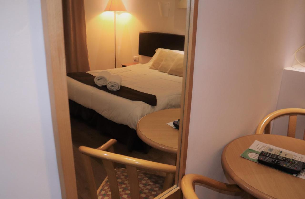 Sunstone Boutique Guest House Buġibba Eksteriør billede