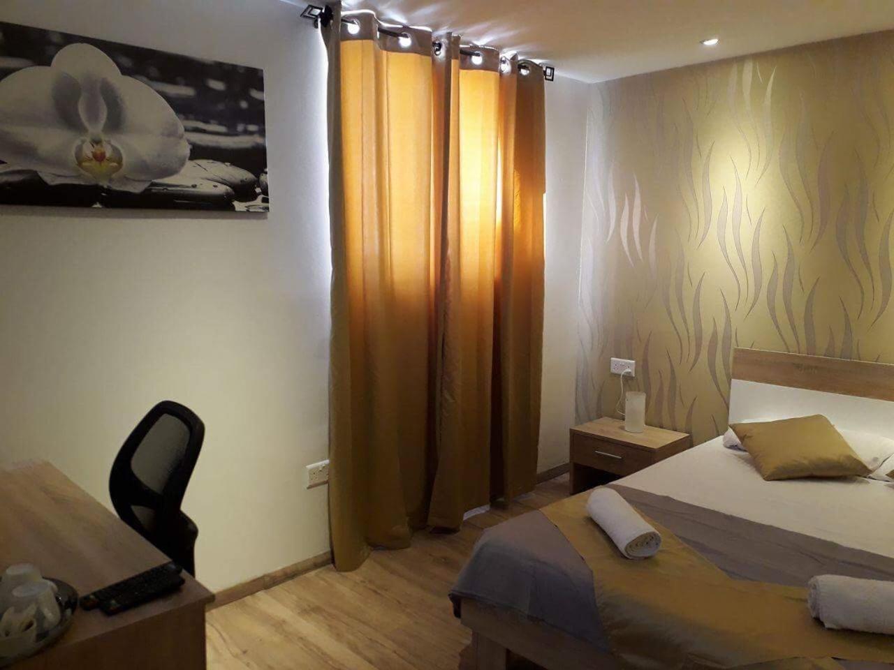 Sunstone Boutique Guest House Buġibba Eksteriør billede