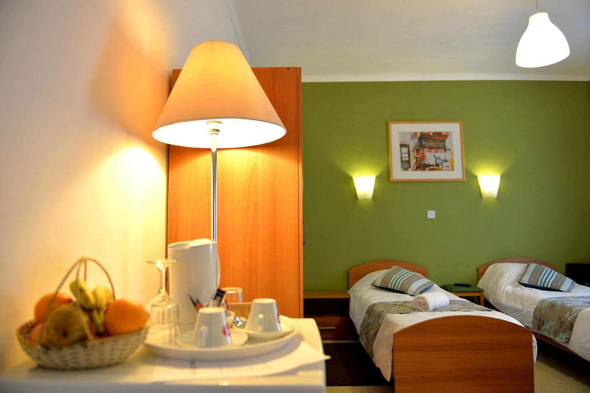 Sunstone Boutique Guest House Buġibba Eksteriør billede