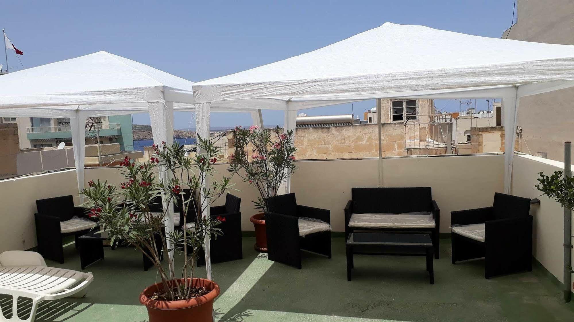 Sunstone Boutique Guest House Buġibba Eksteriør billede