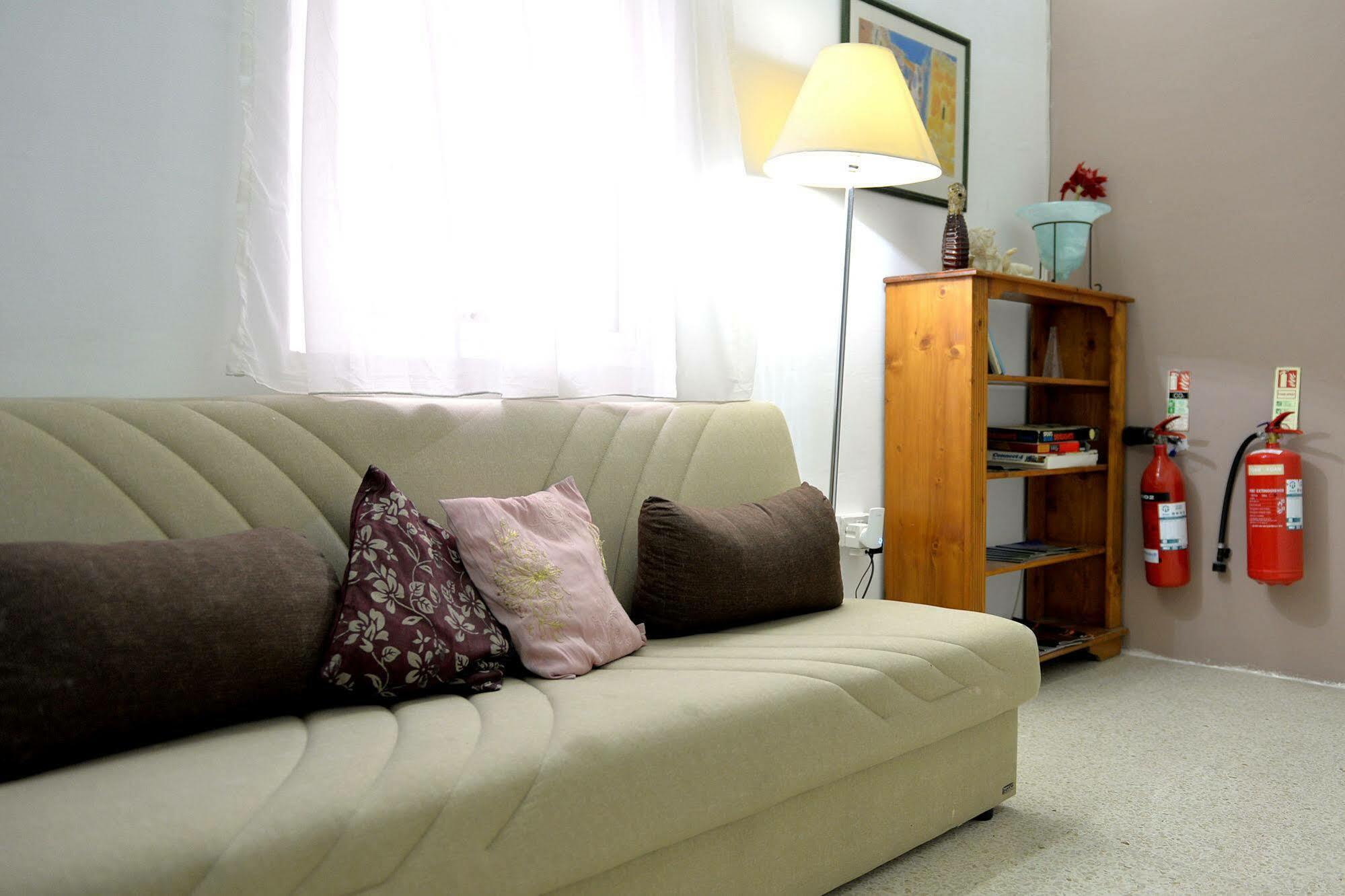 Sunstone Boutique Guest House Buġibba Eksteriør billede